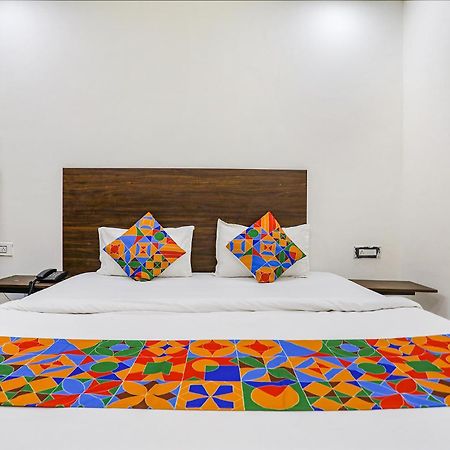 Fabhotel Kinsfolk Ghaziabad Eksteriør bilde
