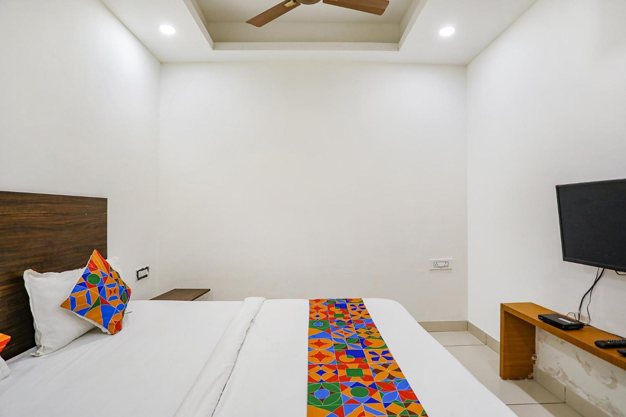 Fabhotel Kinsfolk Ghaziabad Eksteriør bilde